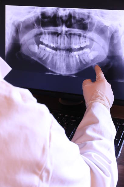 Best Broken or Cracked Tooth Emergency Dentist in Evergreen Park, IL