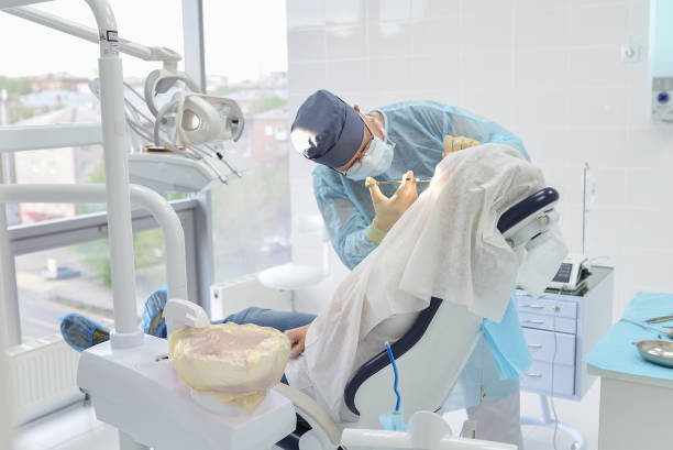 Best Emergency Dentist for Knocked-Out Tooth in Evergreen Park, IL